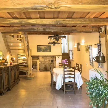 Printaniere, La Landre Bed & Breakfast